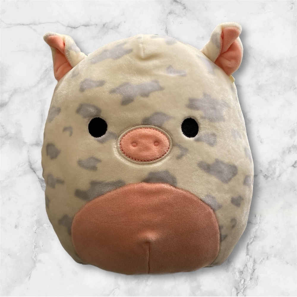 Rosie the Pig Squishmallow